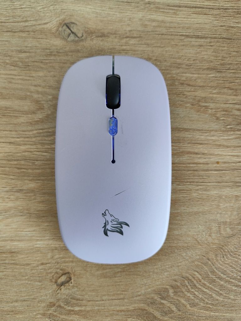 Mysz bezprzewodowa z podświetleniem 2.4 GHz