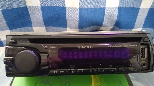 Radioodtwarzacz samochodowy Kenwood KDC-3054UR