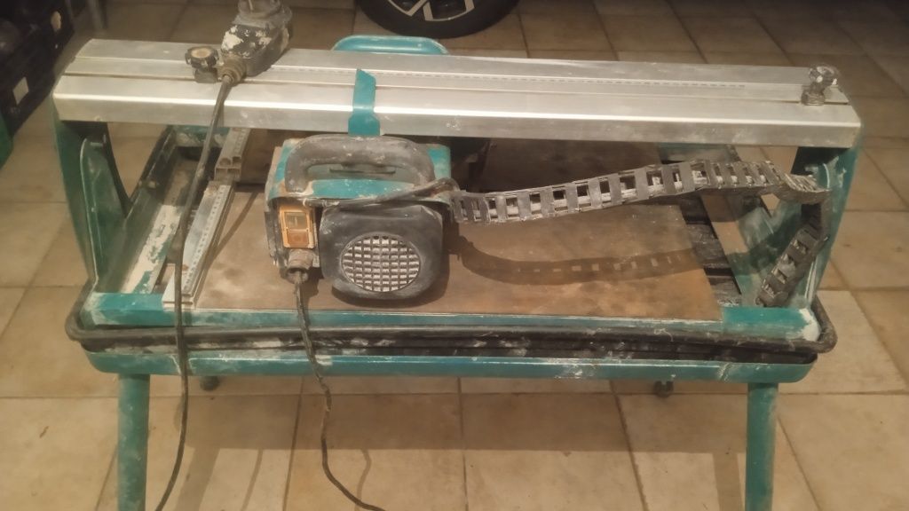 Máquina de cortar mosaicos