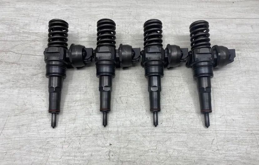 Pompowtrysk wtrysk Audi a4 vw passat b5 1.9 130 TDI  Ar cena za 4 st