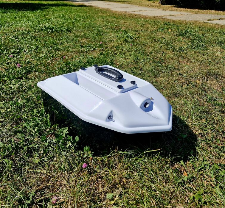 Łódka zanętowa WARM BOAT FX 5 zdalnie sterowana Warmuz