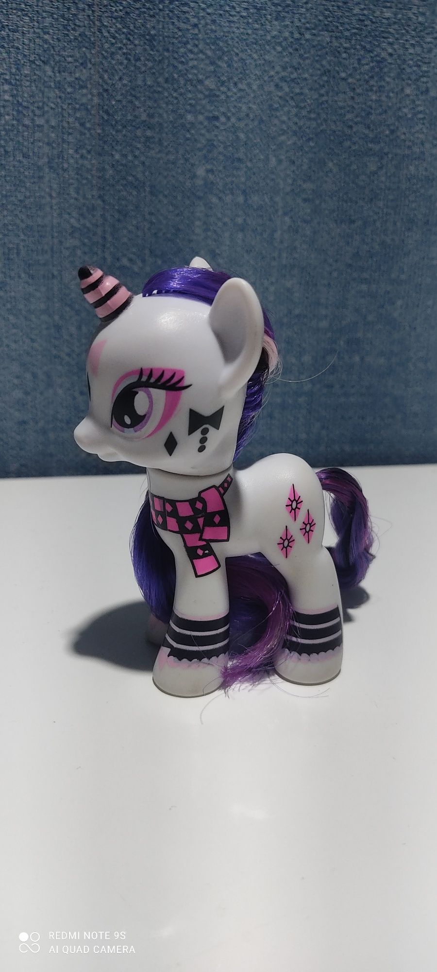 My Little Pony Rarity Ponymania G4 Hasbro