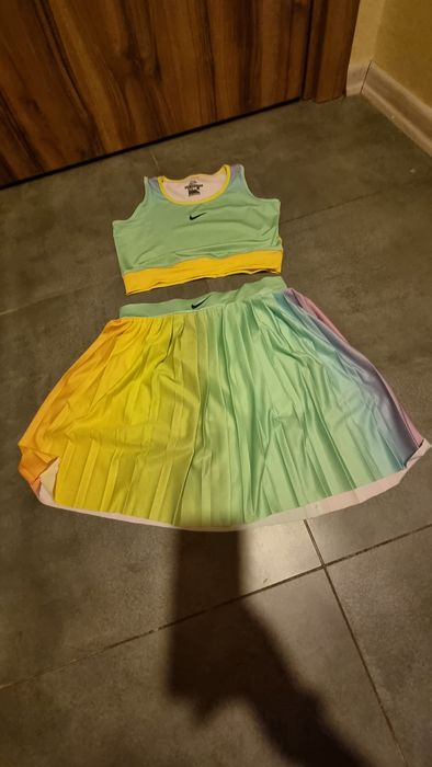 Komplet spodenki spódnica bluzka  170