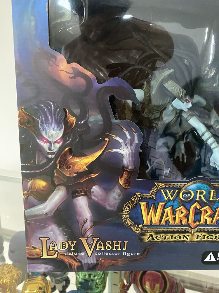 World of Warcraft- Lady Vashj Deluxe Collector Figure