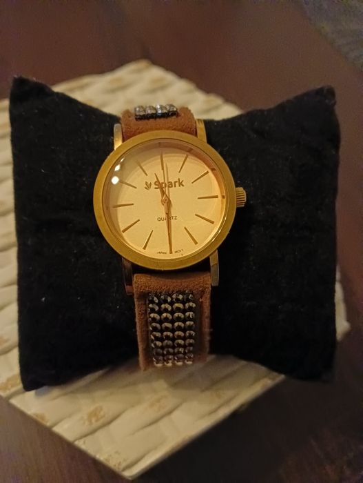 Zegarek damski, skórzany, brązowy, okazja