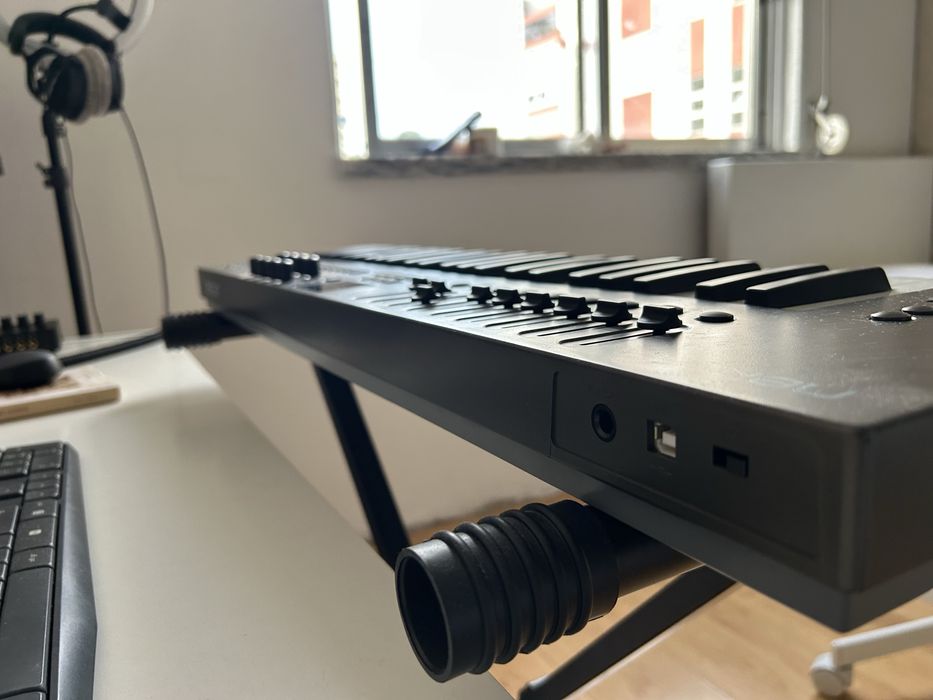 Teclado controlador nektar impact LX 49+