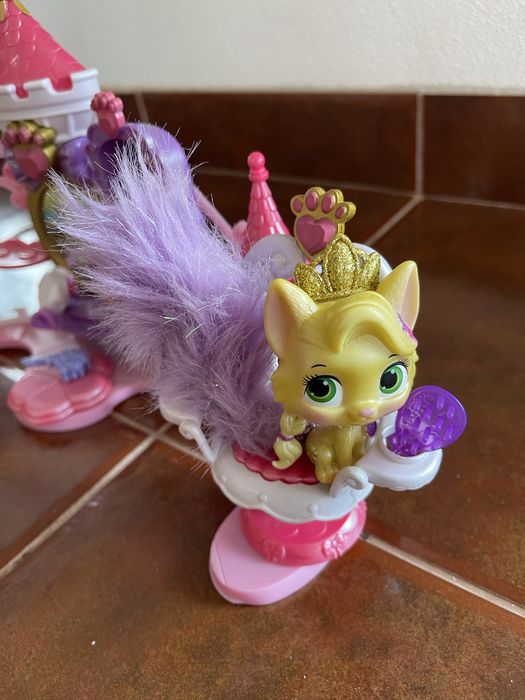 Cabeleireiro e Spa das Palace Pets: mascotes das Princesas Disney
