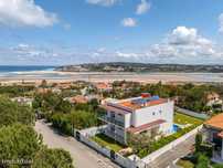 Moradia de Luxo com vista lagoa, praia e mar perto de vários campos...