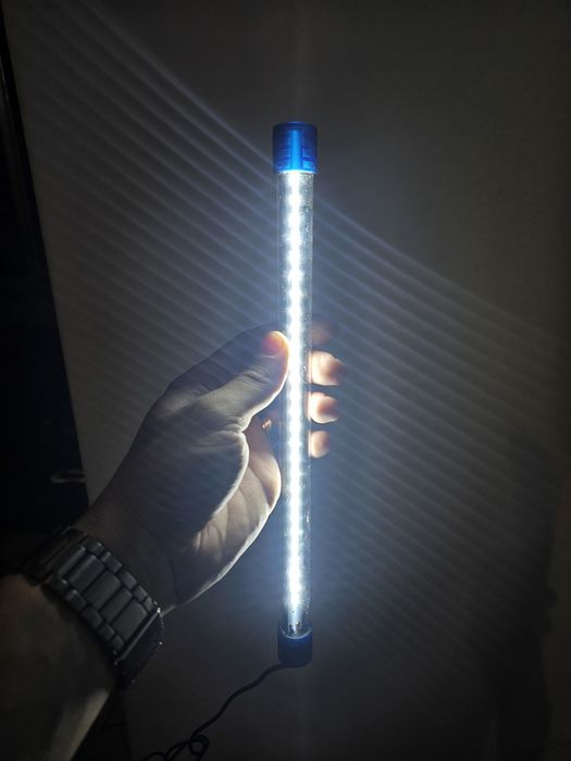 2 lâmpadas submersíveis para aquário