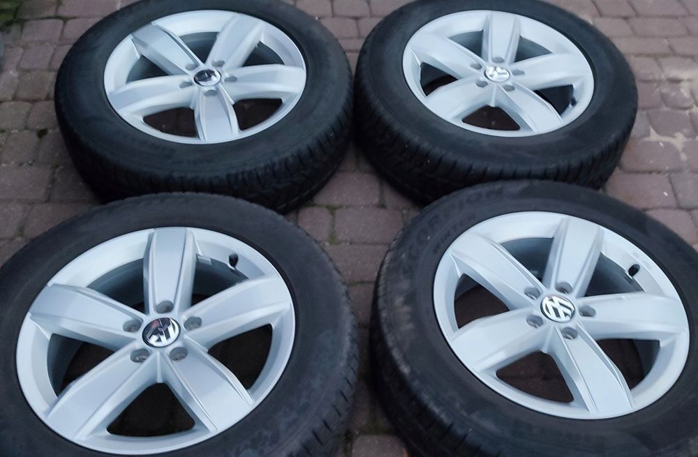 Felgi Aluminiowe Oryg. Vw Tiguan II 17 CALI 6,5Jx17 5x112 Et38 Ø57,1mm 5NA