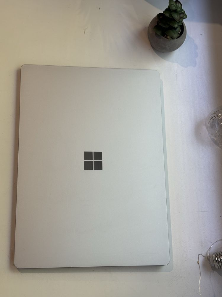 surface laptop i5 13.3" 4/128 ssd