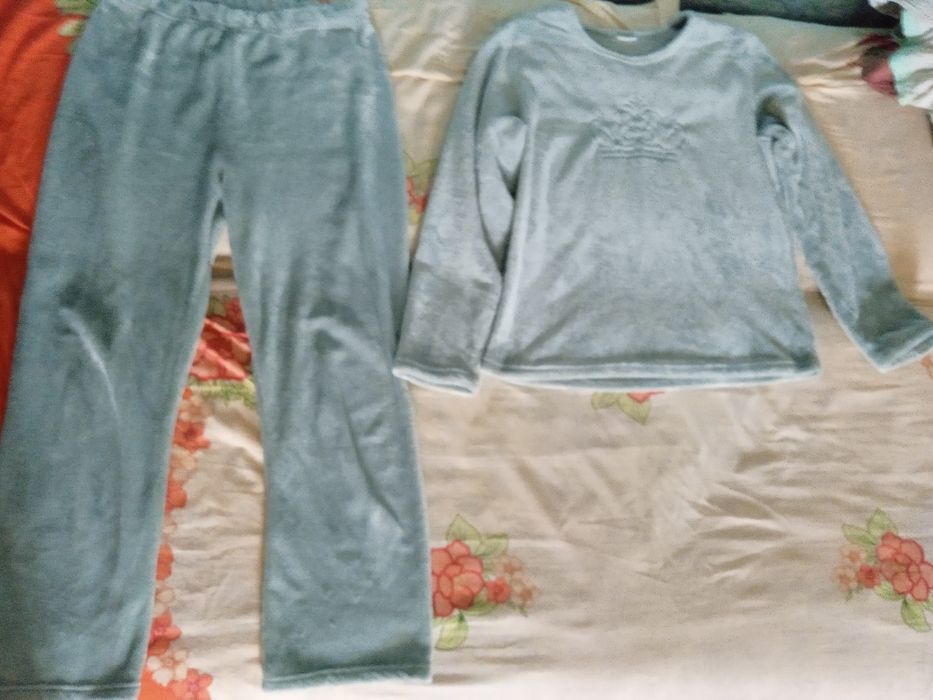 Піжама жіноча  розмір m