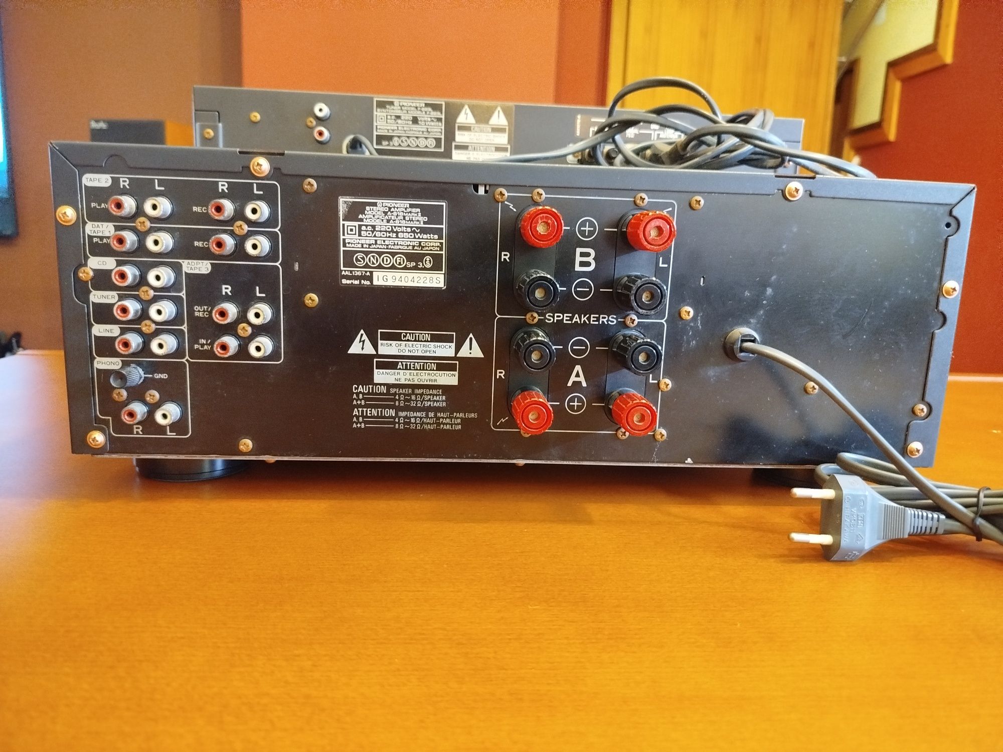 Amplificador+ Tuner Digital