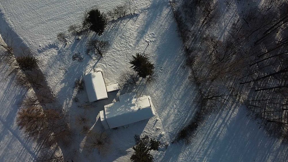 Działka w górach z domem na sprzedaż - Beskid Żywiecki