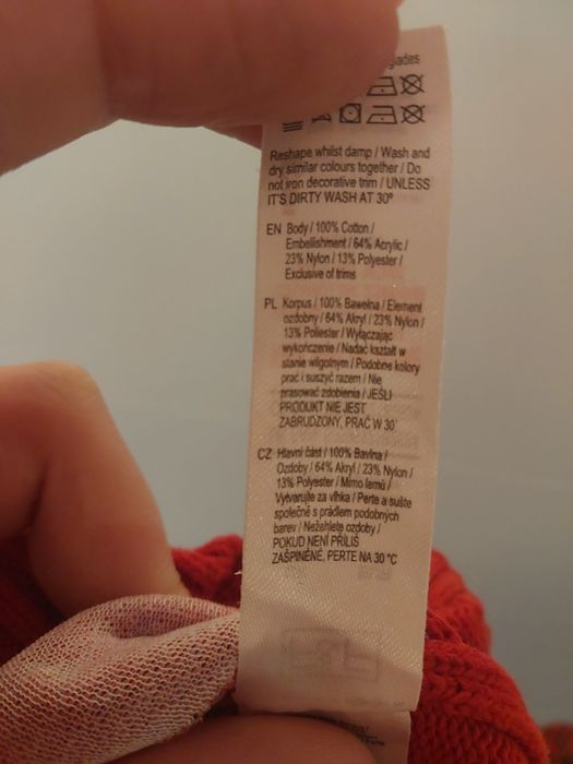 Świąteczny sweterek bawełniany z reniferkiem