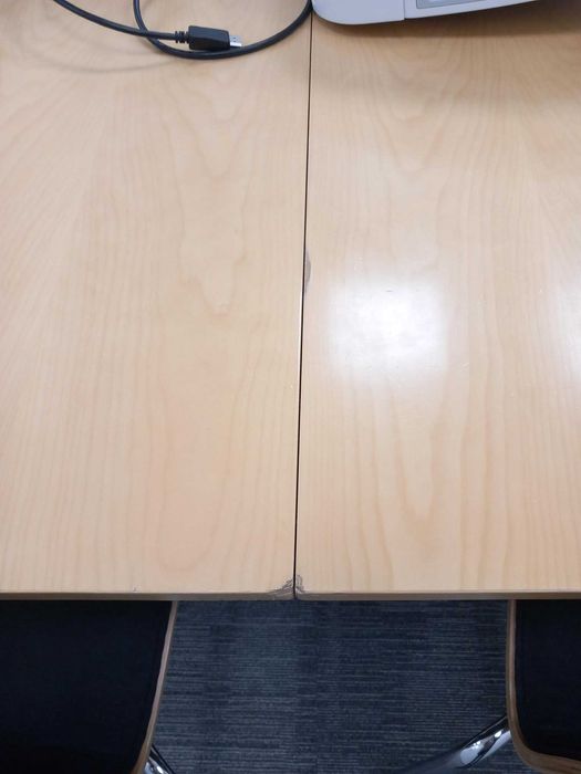 Stół konferencyjny