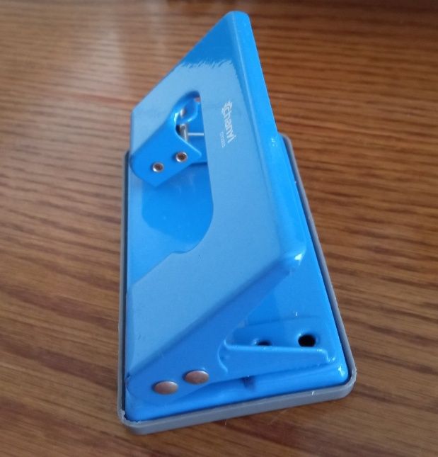 POR ESTREAR - Furador azul