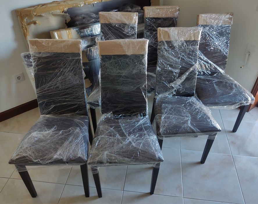 Cadeiras Wengue Novas