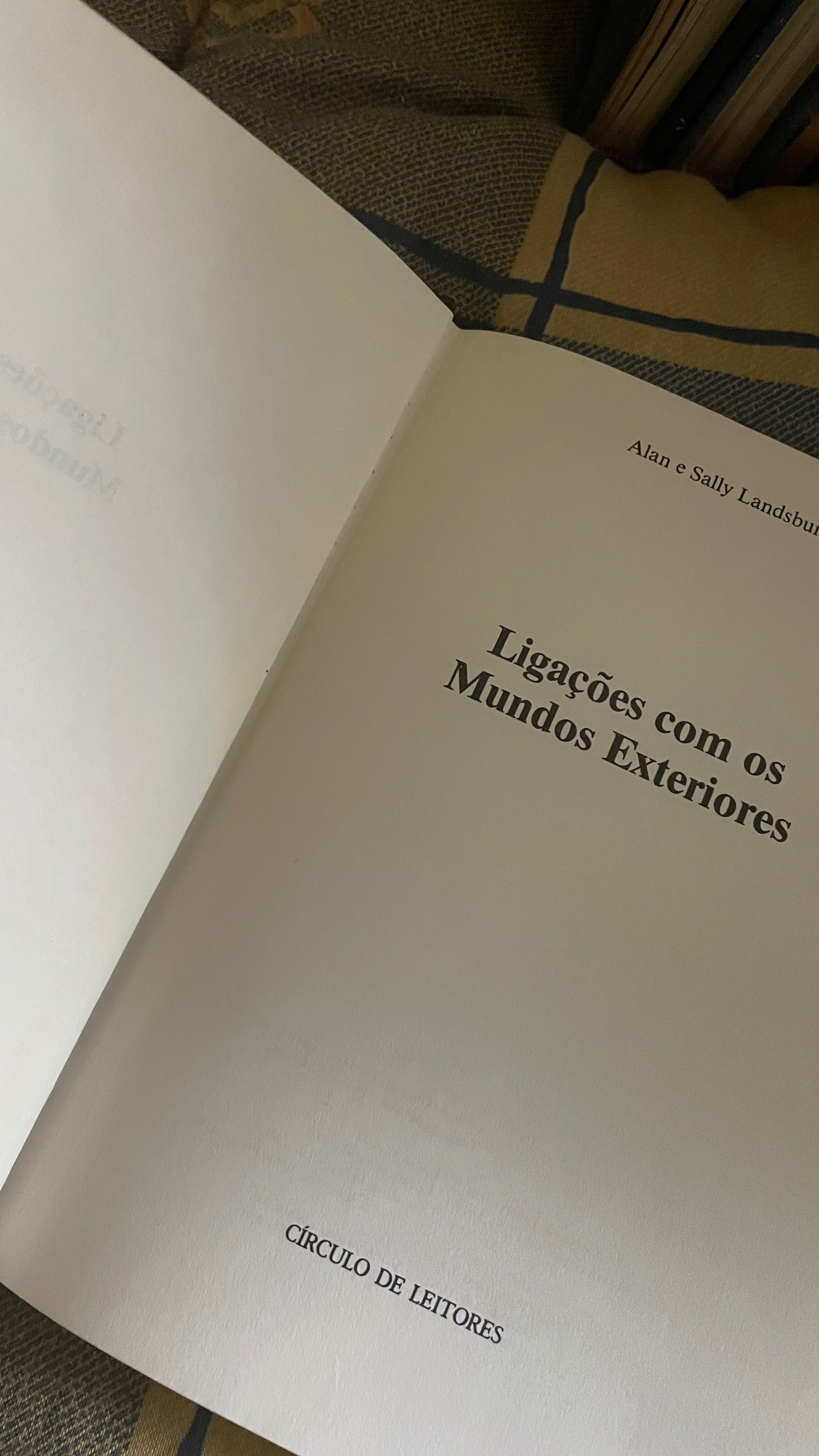 Livro Ligações com os Mundos Exteriores