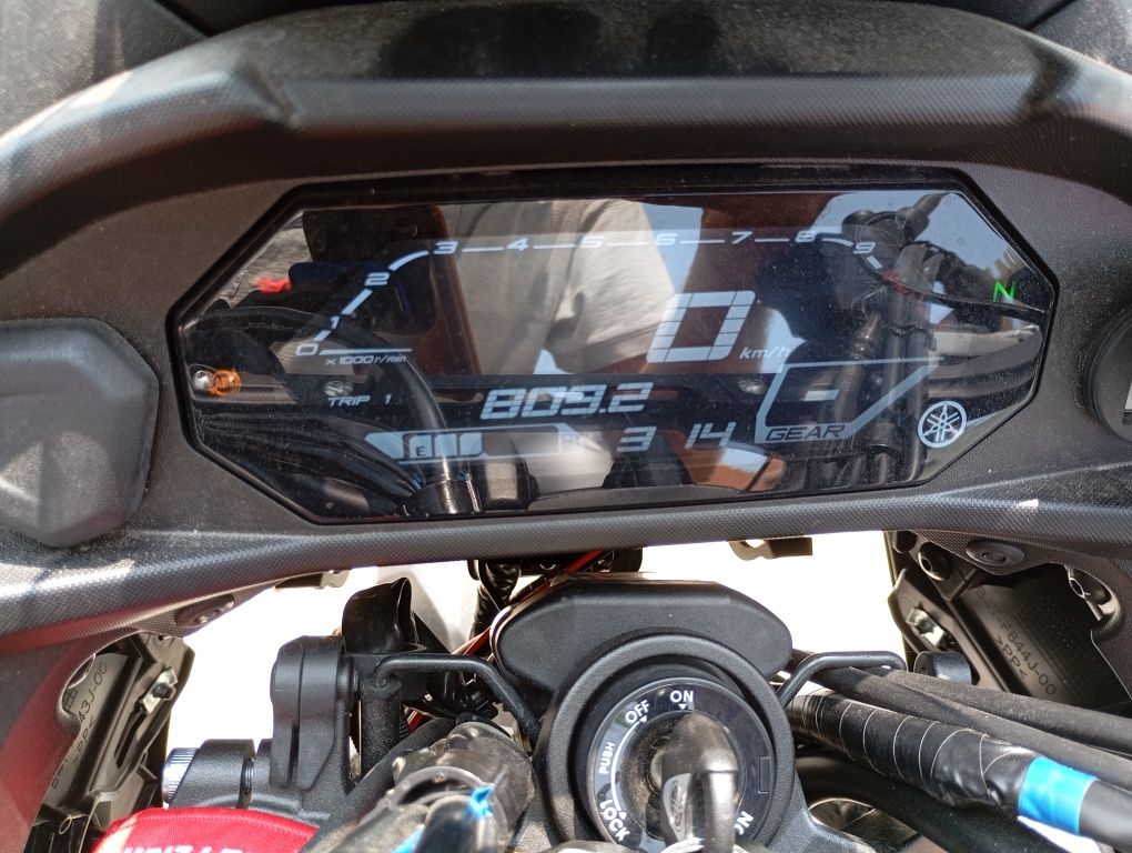 Moto Yamaha tracer 7