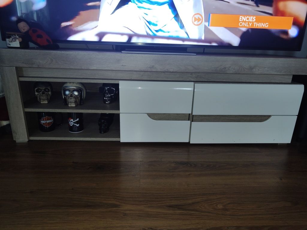 Meble do salonu pokoju