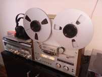 Sprzedam magnetofon szpulowy Akai GX-620