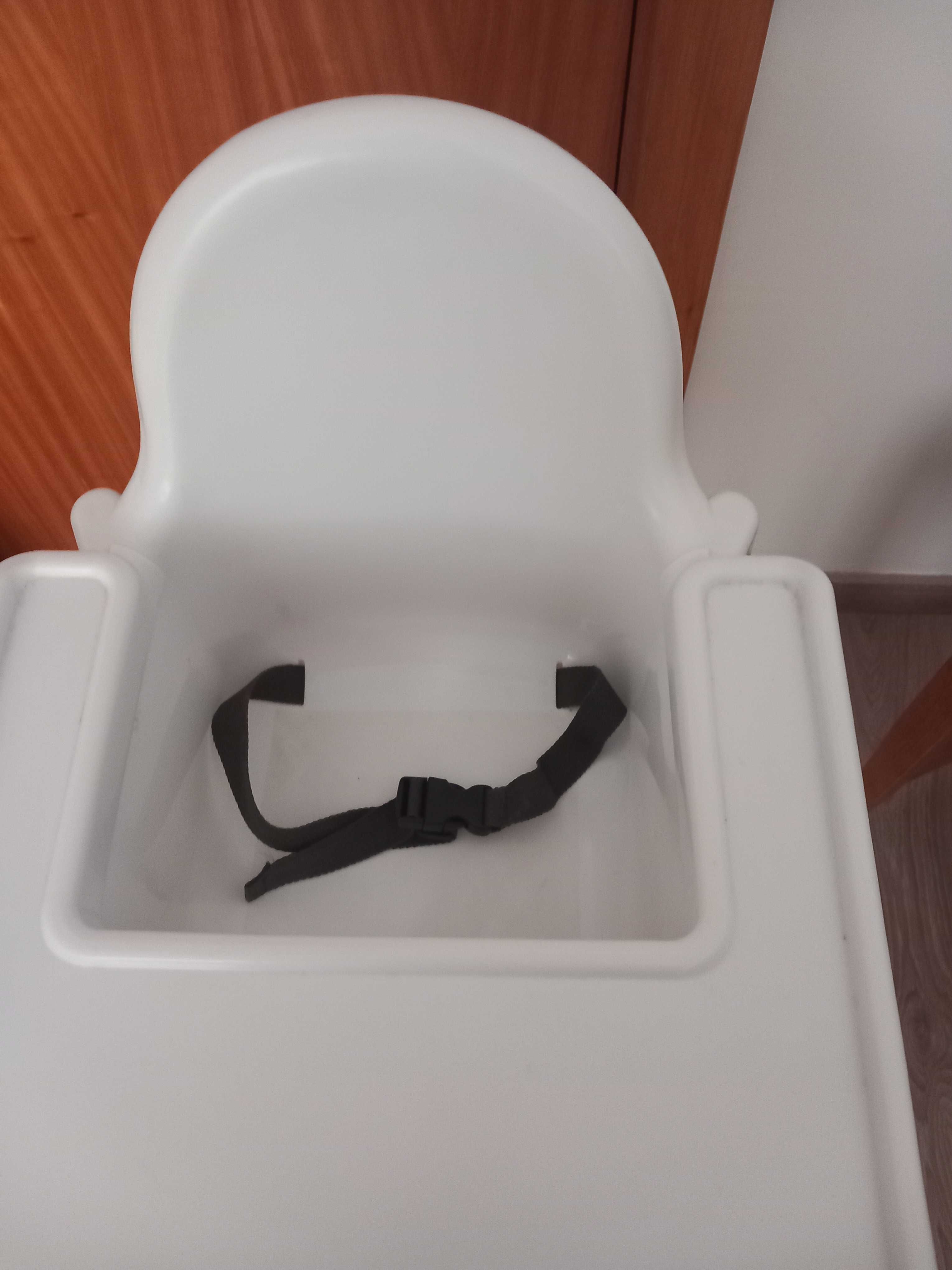 Cadeira de refeição para bebé