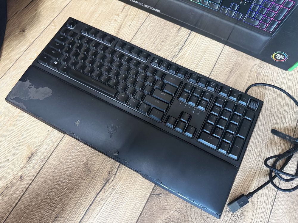Klawiatura Razer Ornata v2 + Myszka Razer Mamba