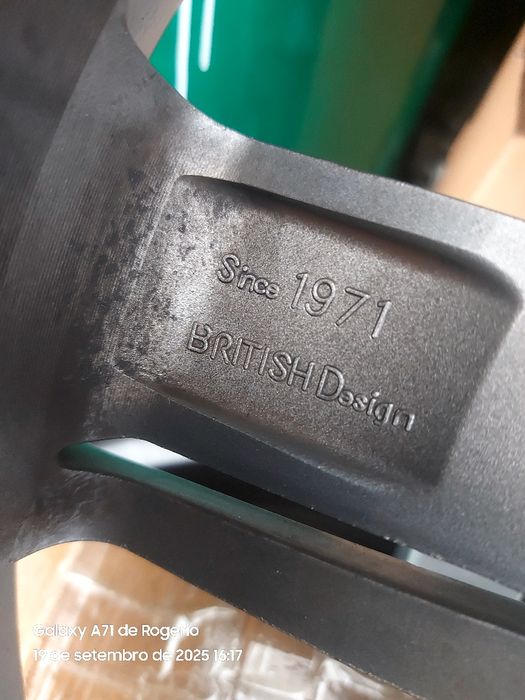 Jantes 8.5" 5/112  uma delas ligeiro toque numa aba