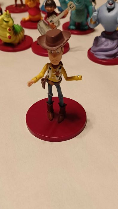 Audiobajki Disney DeAgostini figurki 24 szt + głośnik + książki 14 szt