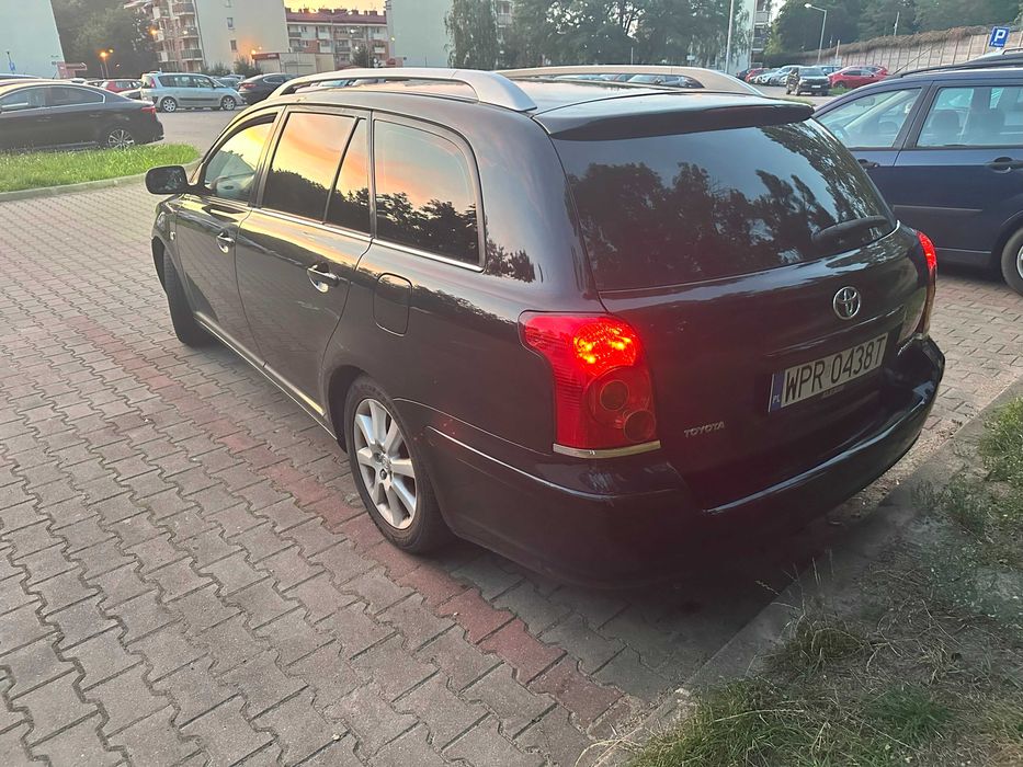 Toyota Avensis 1,8 LPG 2006r Cena Brutto VAT 23%