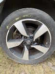 Титани диски колеса шини Nissan Qashqai X-Trail Rogue 215 55 R18 114.3