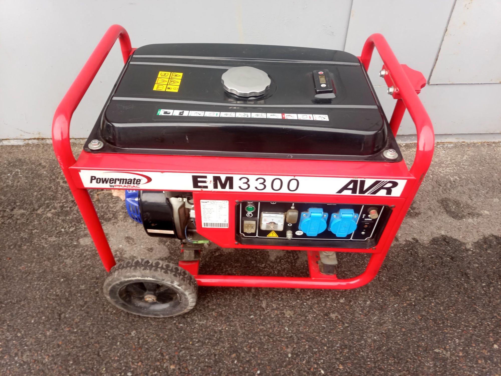 Бензиновий генератор Powermate EM3300