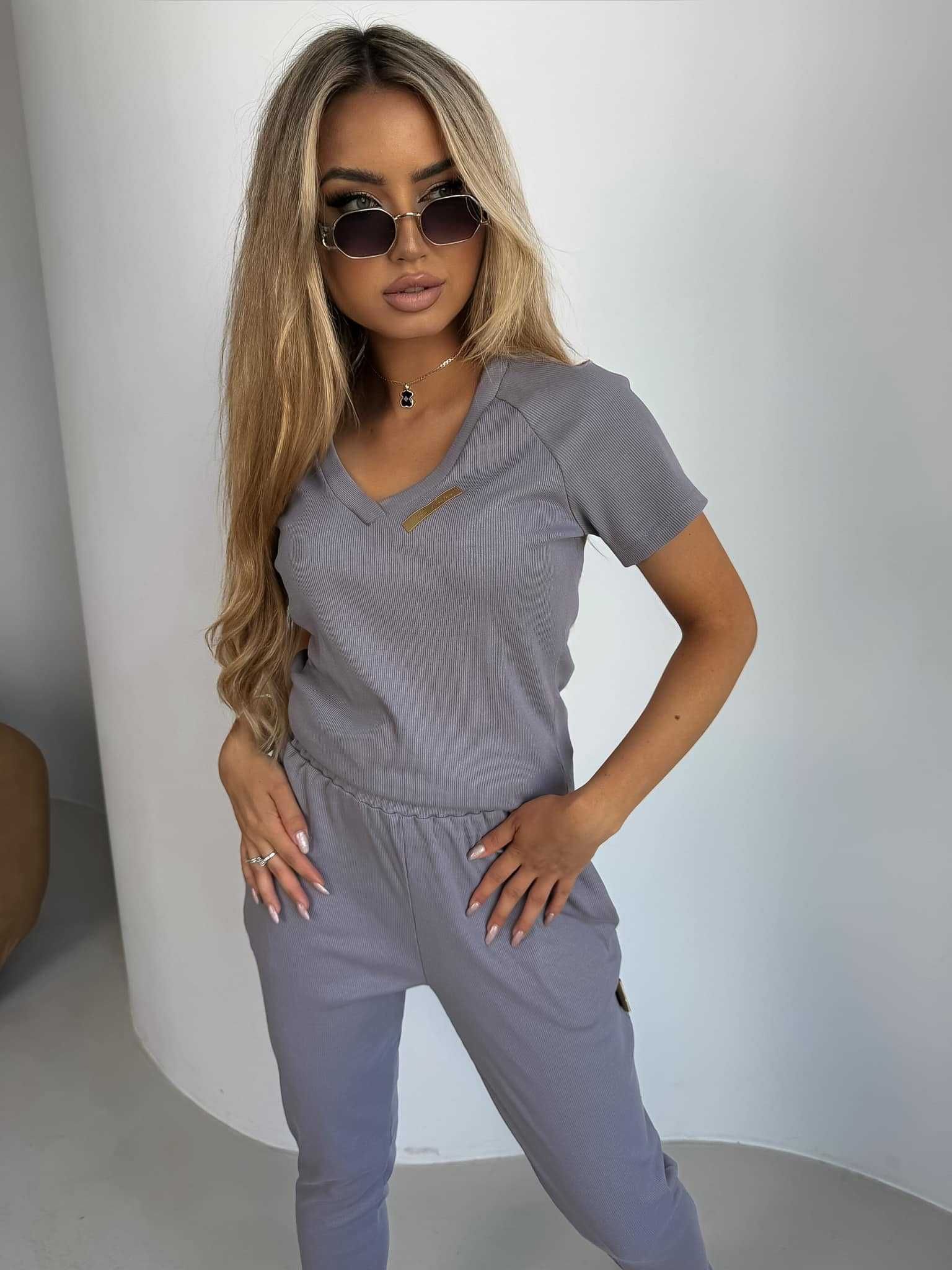Komplet dresowy Laki Couture Szary prążek UNI !!!