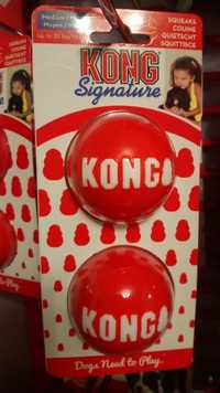 Kong Signature Ball M piłka dla psów 2 szt.