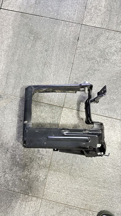 Головна   51117422225 BMW Кронштейн Підсилювач лонжерона лівий