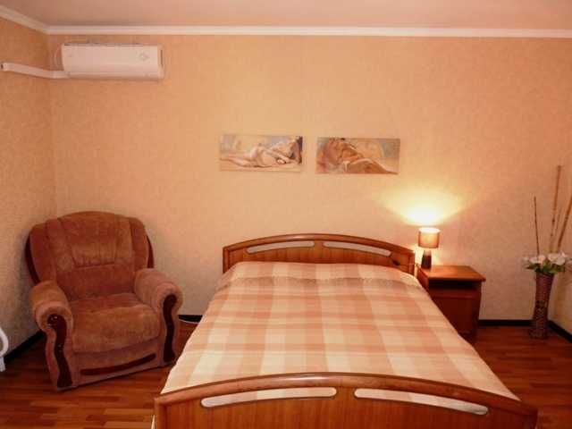 Посуточно уютная квартира в центре. Wi-Fi.