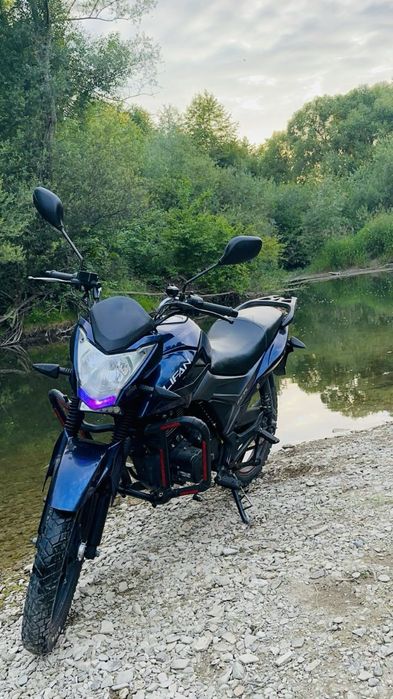 Продам(Lifan 150 2E)