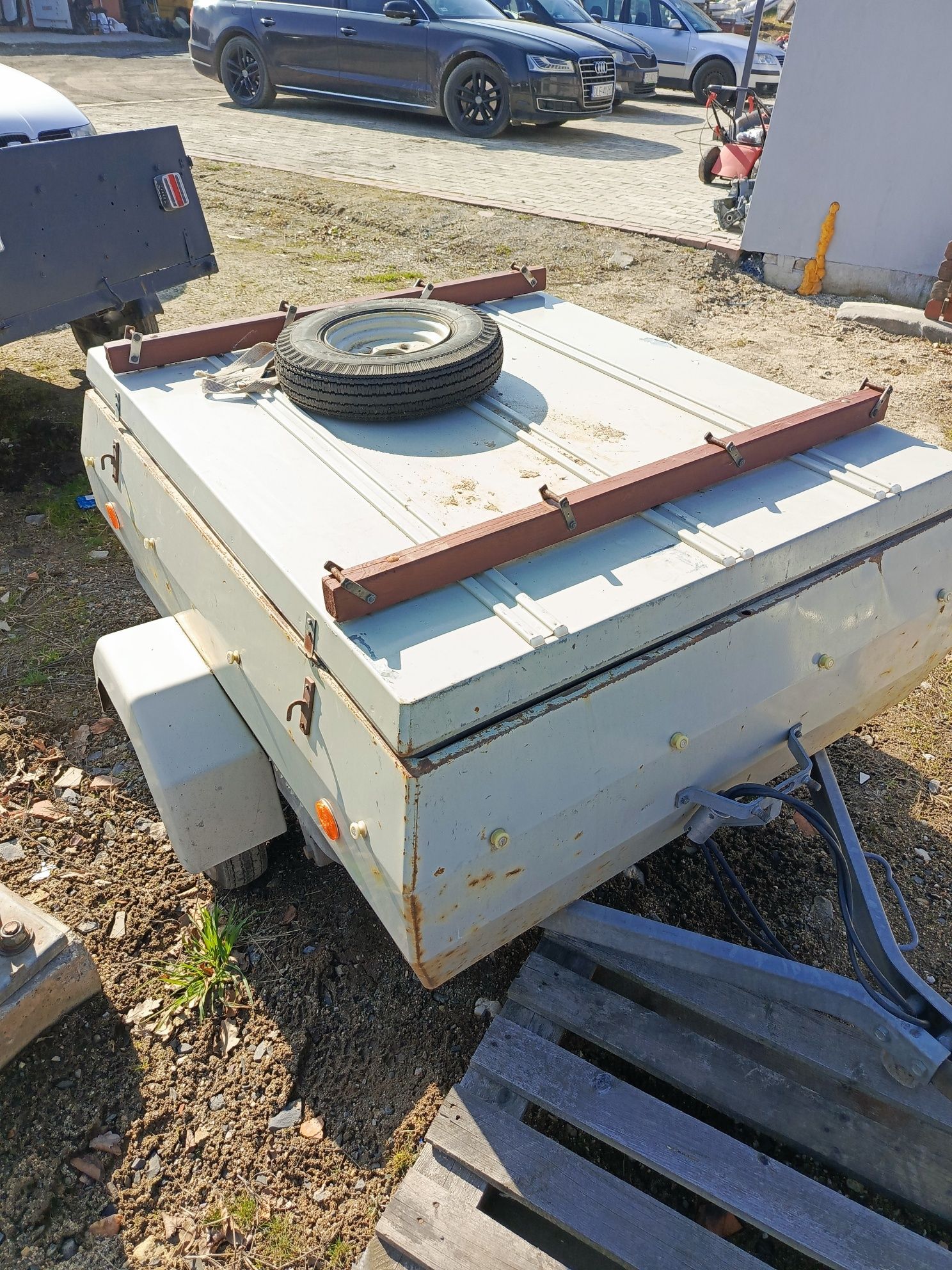 Przyczepka lekka zabytek oldtimer klasyk