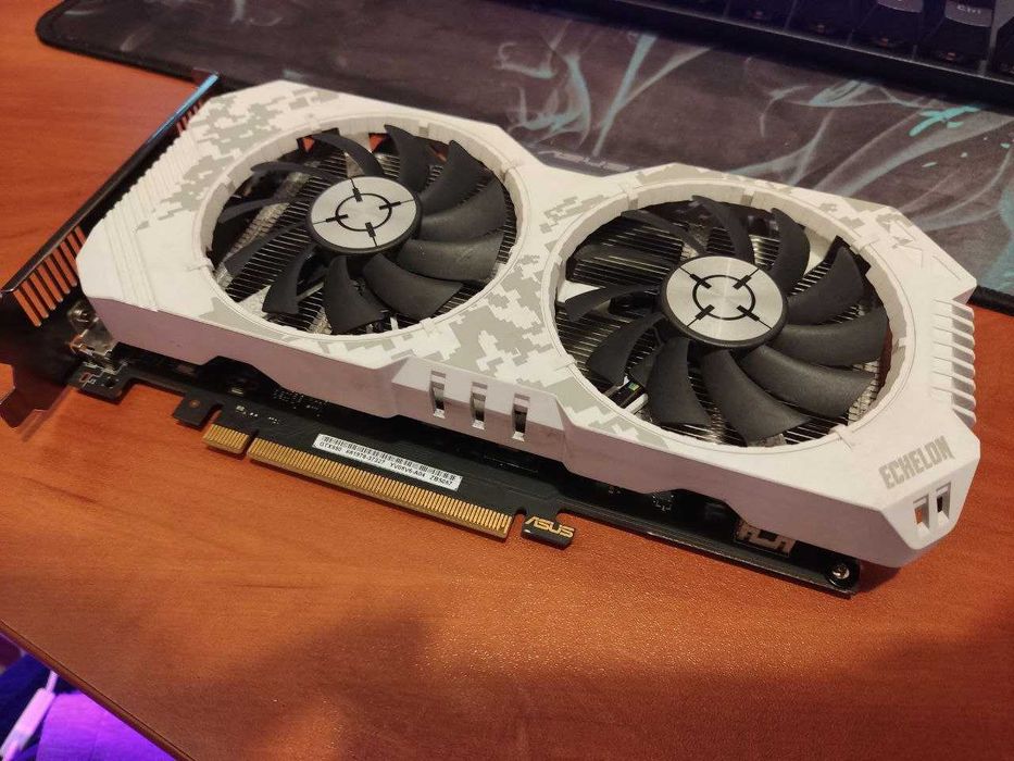 Asus GeForce GTX 950 Echelon