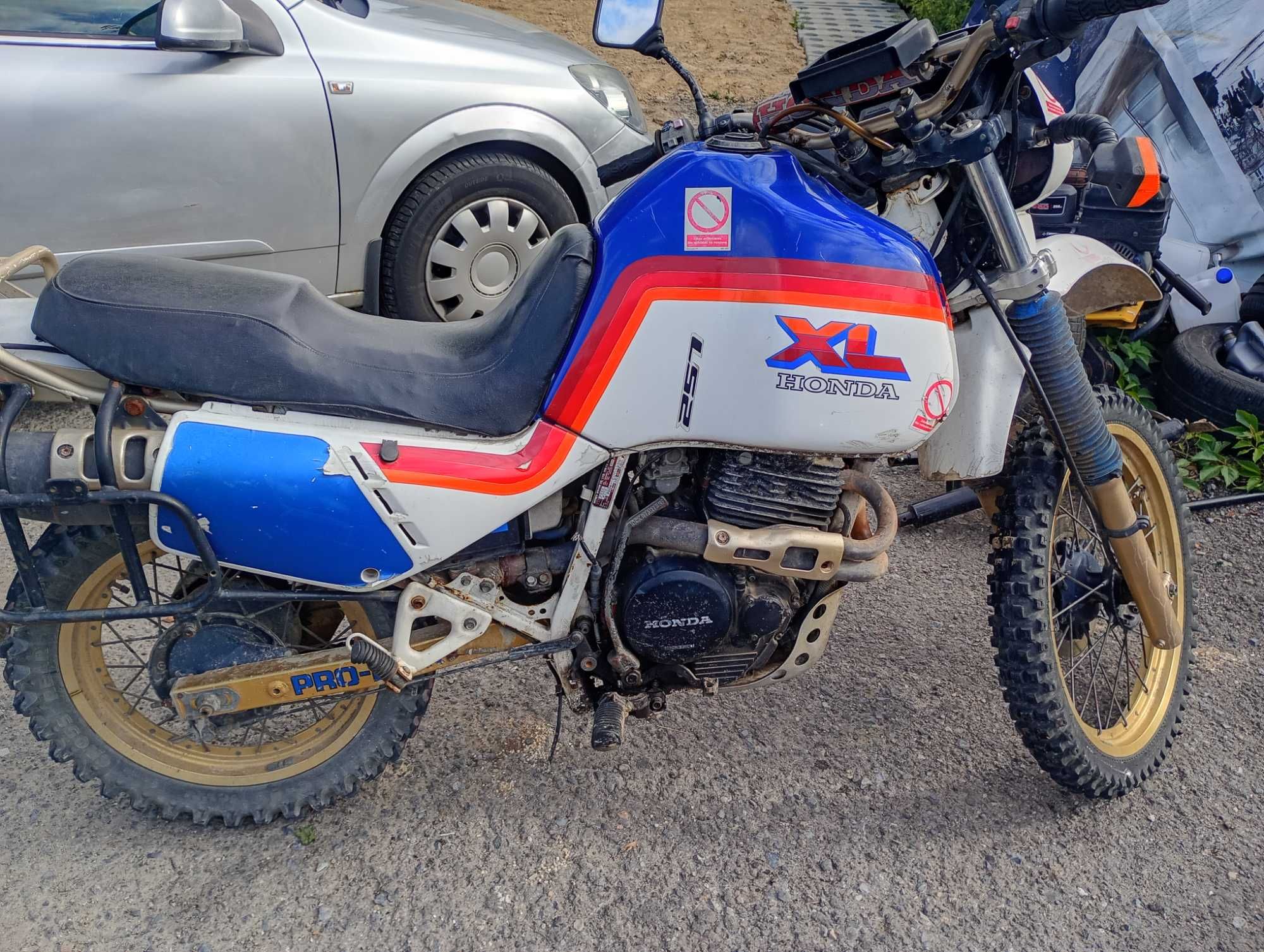 Honda XL600, stan dobry