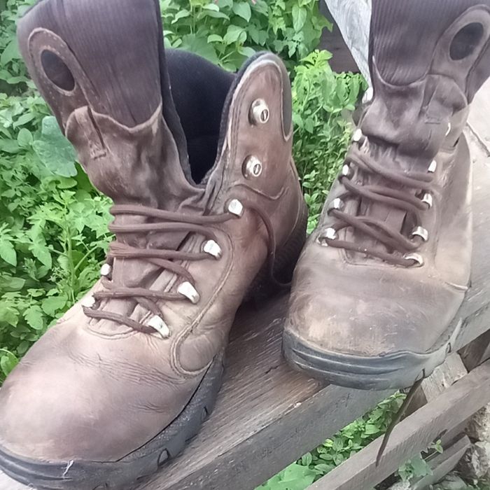 Ботинки, берцы из натуральной кожи.