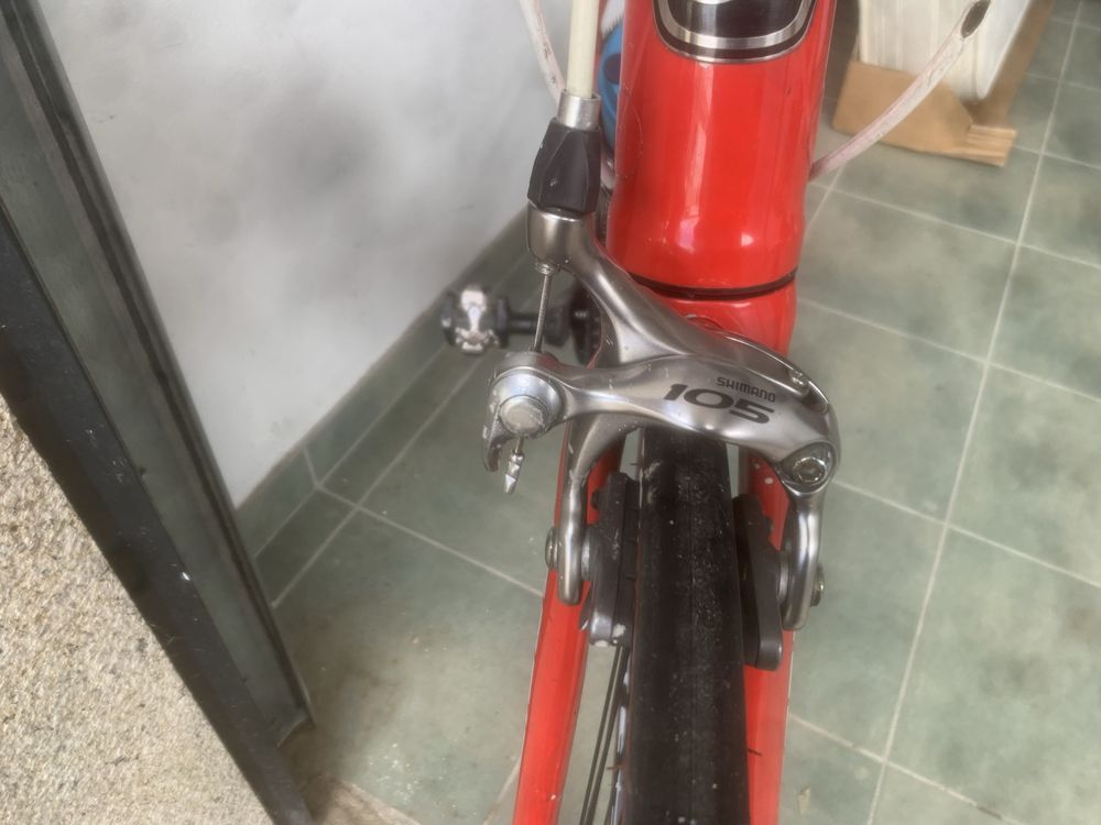 Vendo ou troco duas bicicletas de estrada justas ou separadas