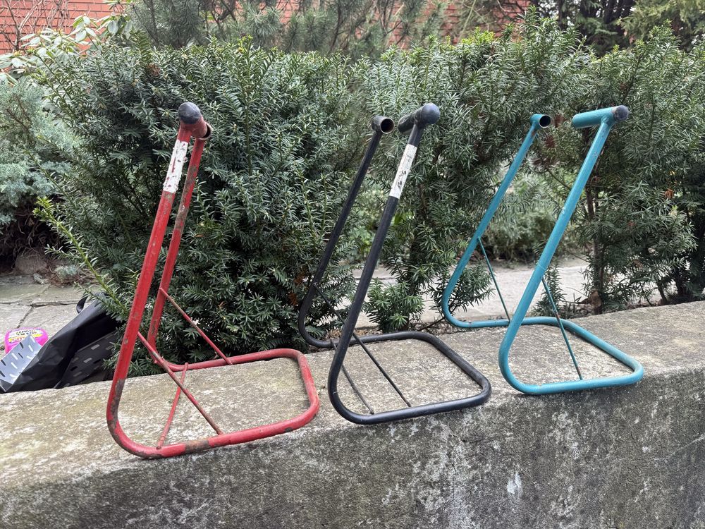 Stojaki do rowerów 20 pln sztuka