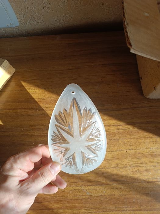 Кришталеві запчастини до люстри або бра 70 років