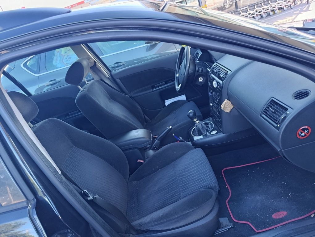 Ford Mondeo 2.0 tdci 130ps