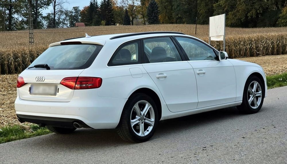 Audi A4B8 LIFT 3.0TDI Automat~Skóra~Nawigacja~Zadbana~Alufelgi~