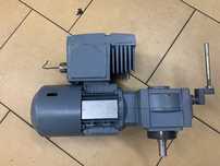 Przekładnia, motoreduktor z falownikiem 0,37 kw 27-137 obr. Falownik
