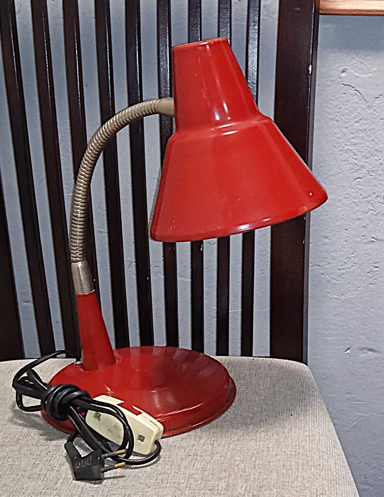 stara  LAMPKA    oryginał z PRL    sprawna 100%