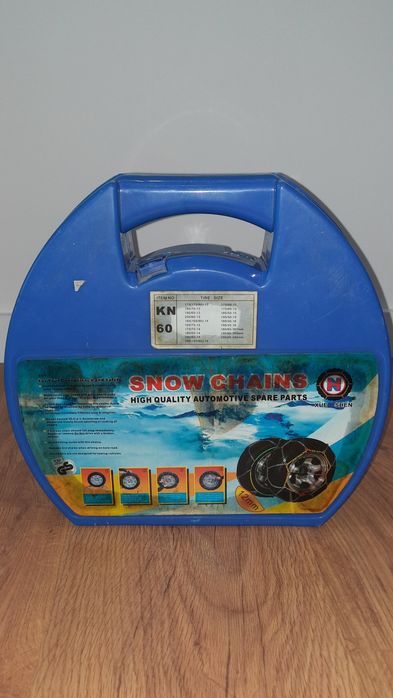 Correntes para neve, usadas uma vez.